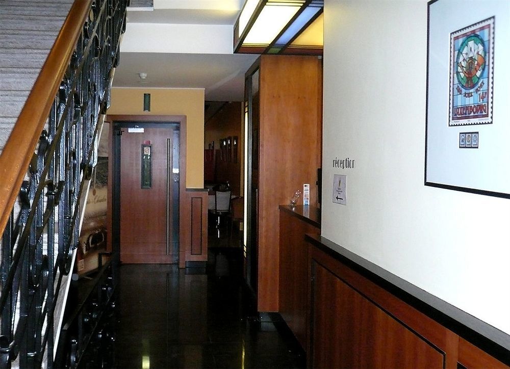 Hotel De La Poste Esch-sur-Alzette Esterno foto